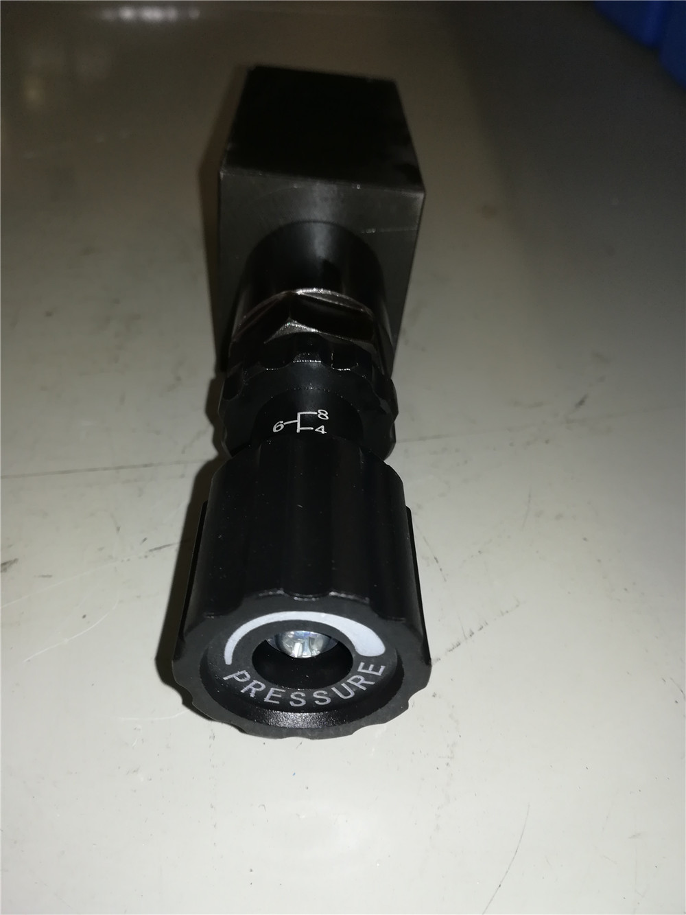 counterbalance valve; MCB-02-B1-1-10; 4401-10775-2