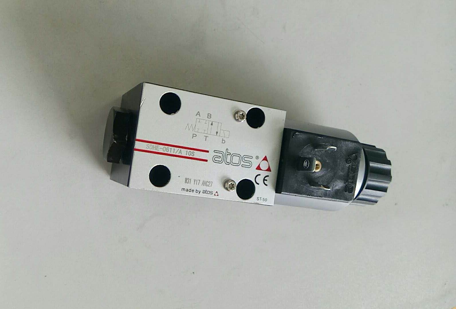 Электромагнитный реверсивный клапан; SDHE- 0611 /A-X 24DC