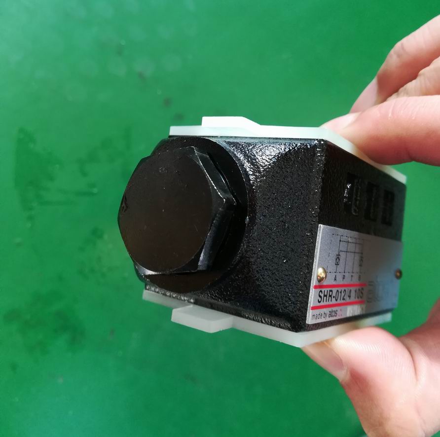 叠加式液控单向阀;SHR-012/4-1