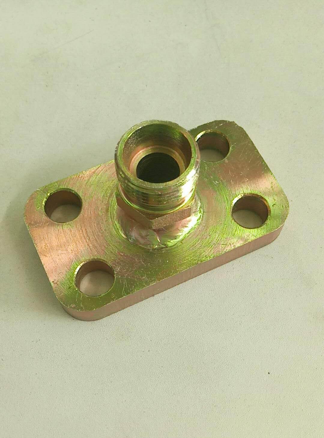 Oil outlet connector 2