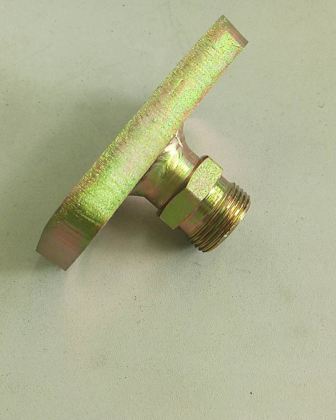 Oil outlet connector 2-2