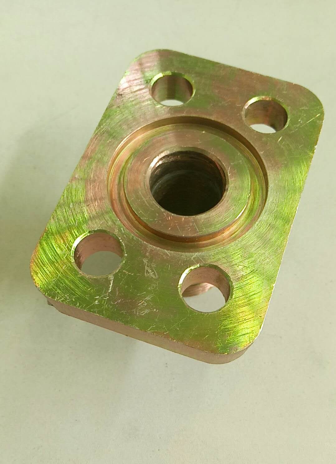 Oil outlet connector 1-1