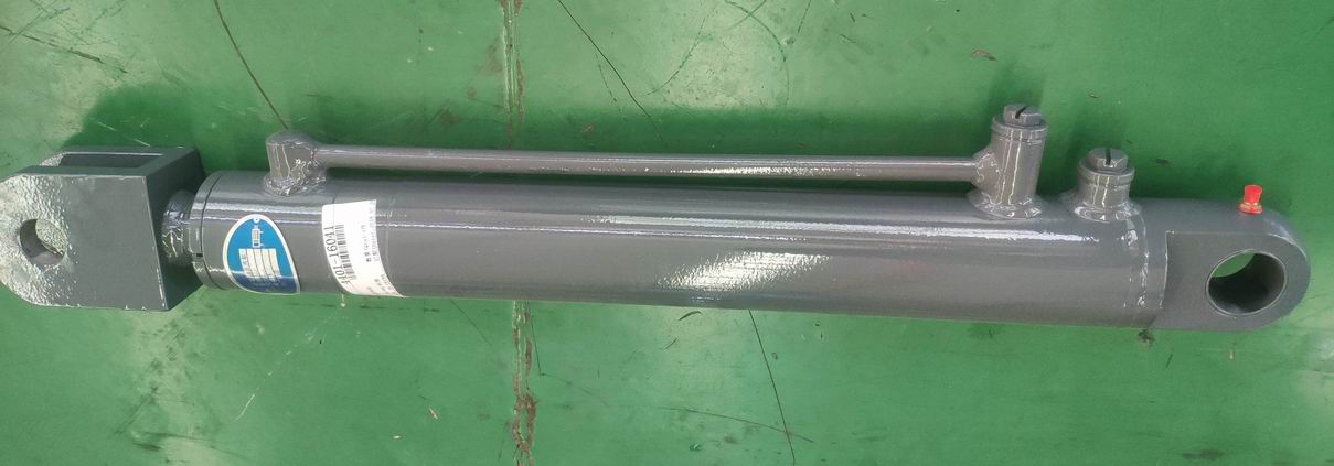 Turning drum oil cylinder 63/40-408X717-1
