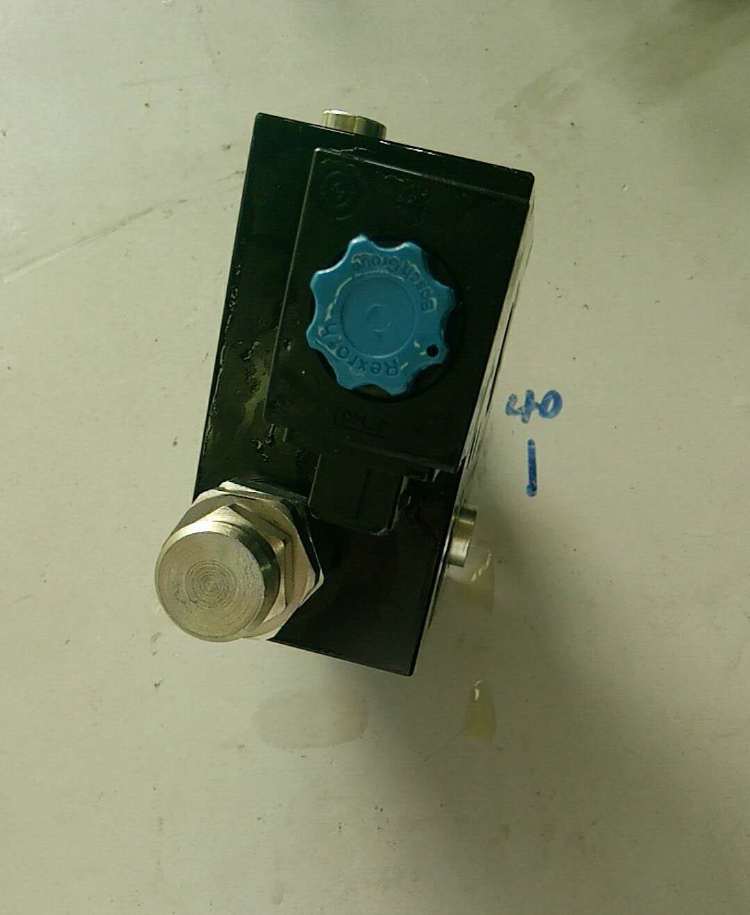 Double balance valve; P130-2/B07067101-4