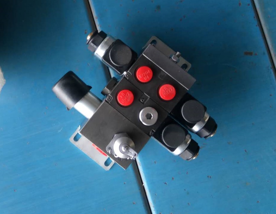 Solenoid valve group; 3 diameters