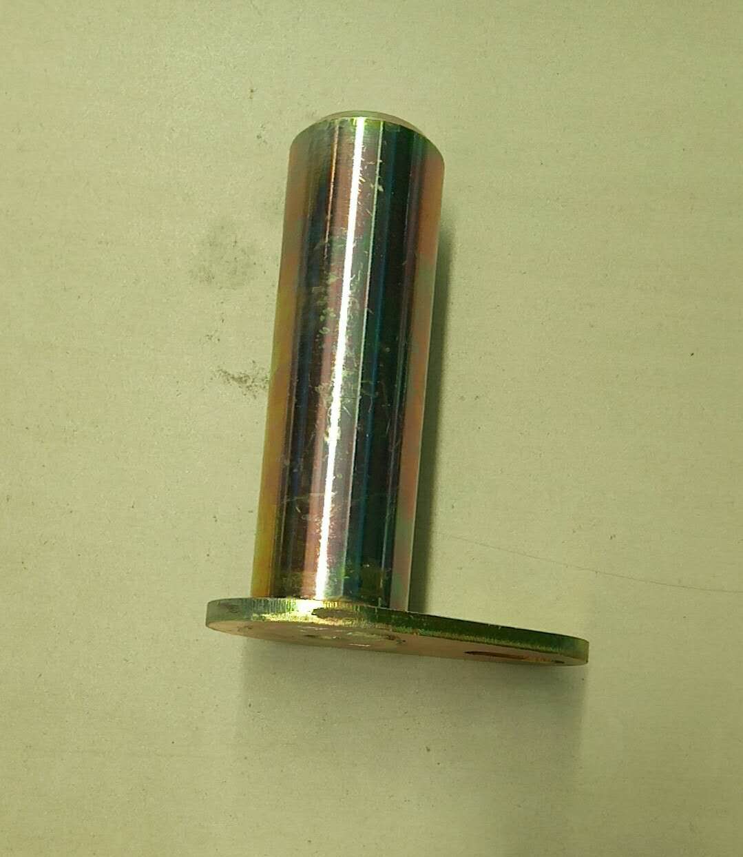 Dustpan pin welding-1