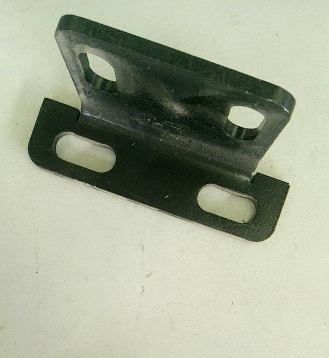 Средняя крепежная пластина-2