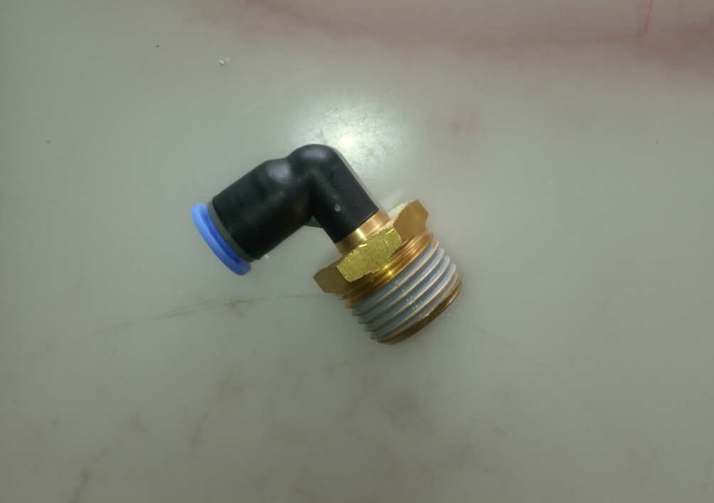 Quick switch connector, quick plug right angle connector G1/2-8