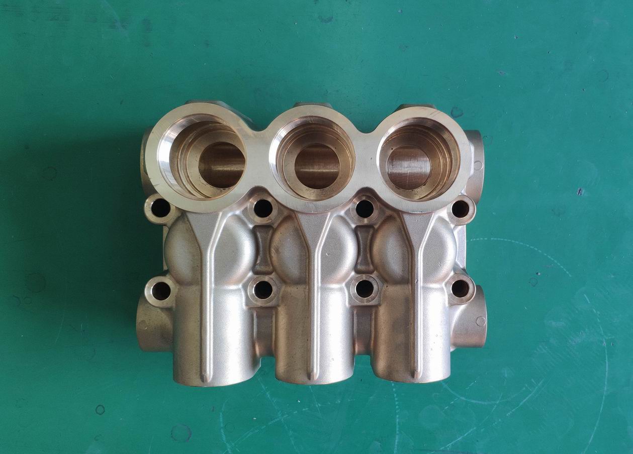 Pump head; 1604L6-4