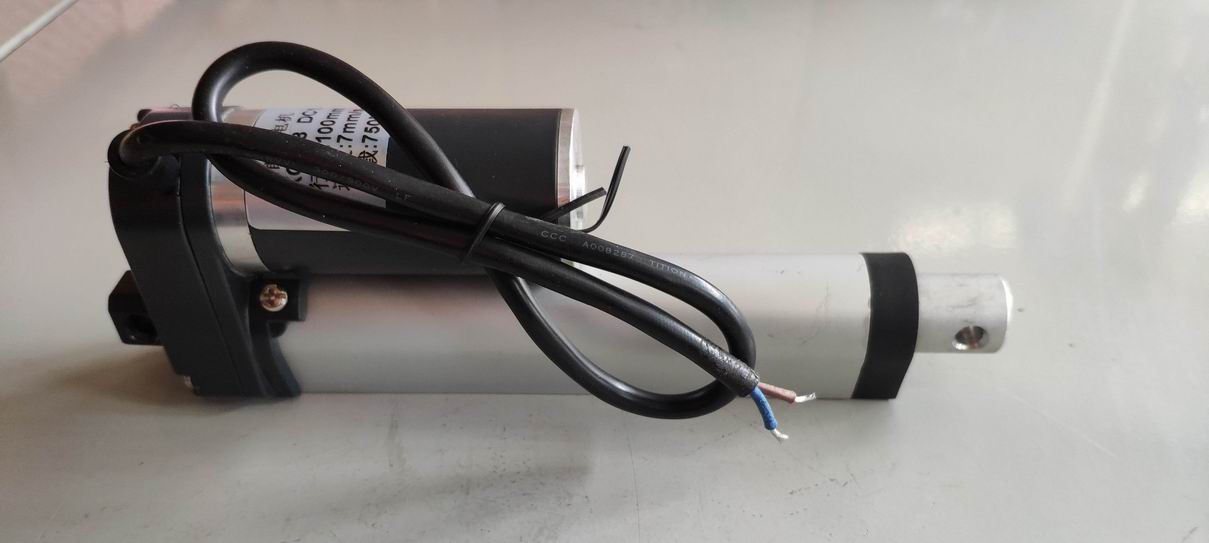 National V vehicle rear compartment electric push rod; XC758-DC12-100