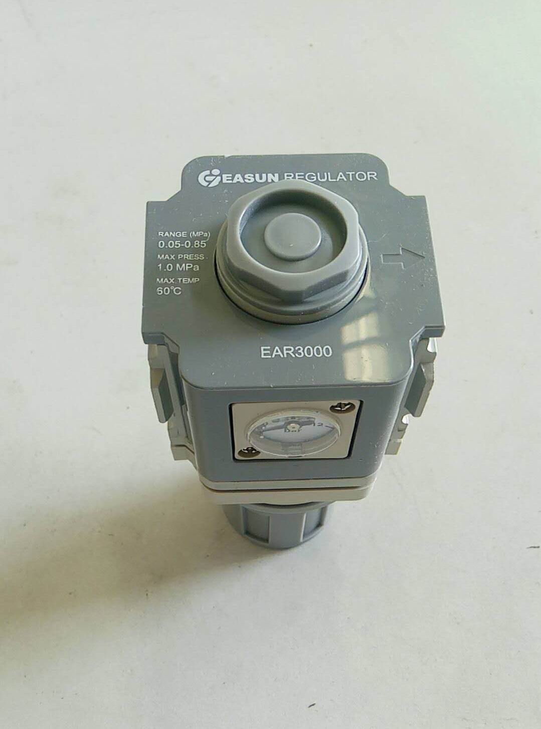 Pressure reducing valve EAR3000-02-S-B3 (inlet and outlet G1/4 thread)-1
