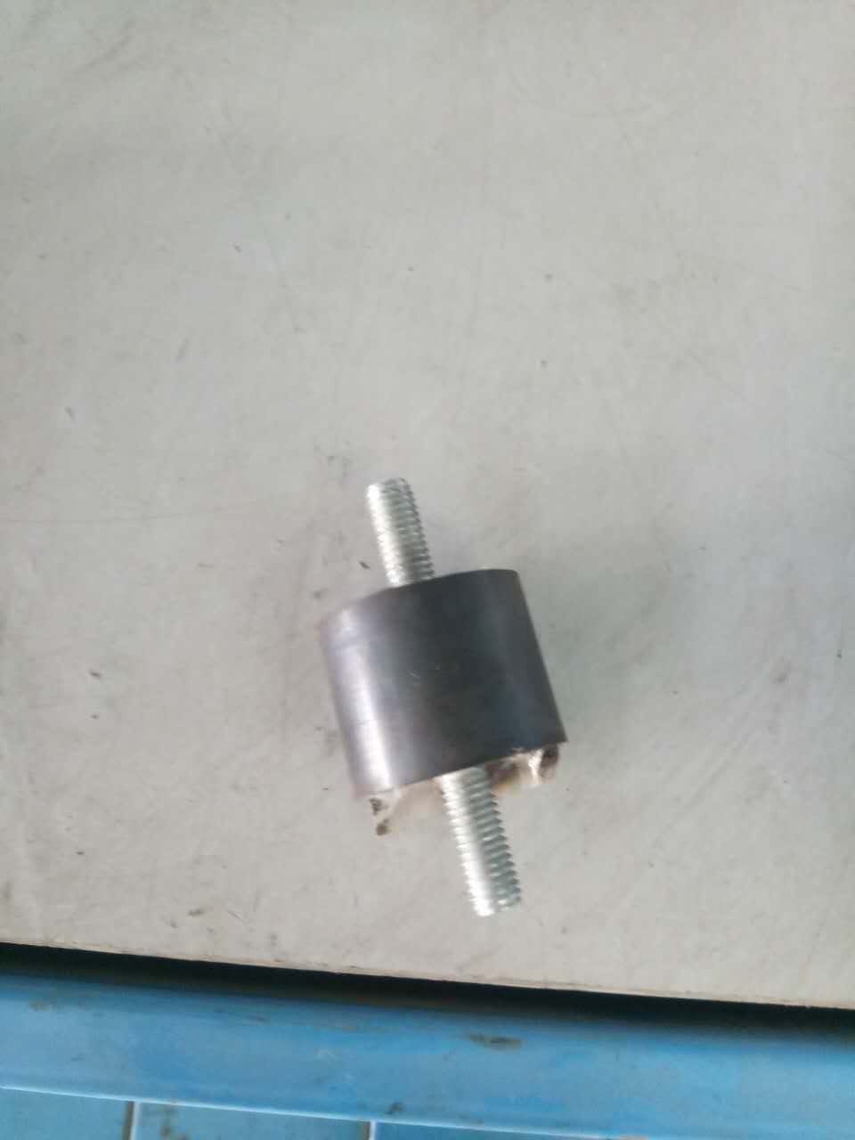 Амортизирующая прокладка водяного насоса; 4030VV25