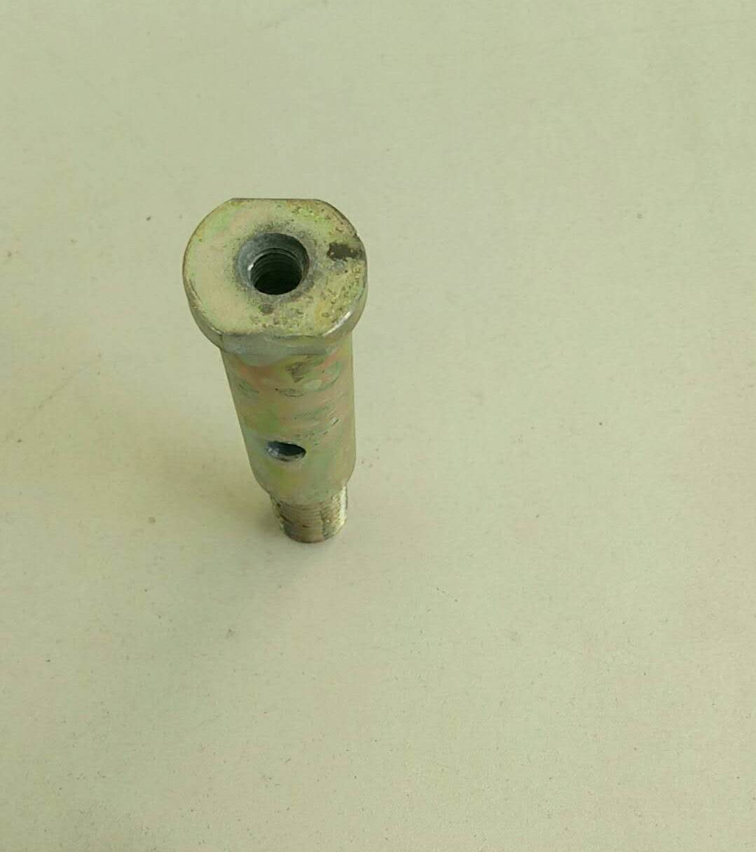 Screw-1