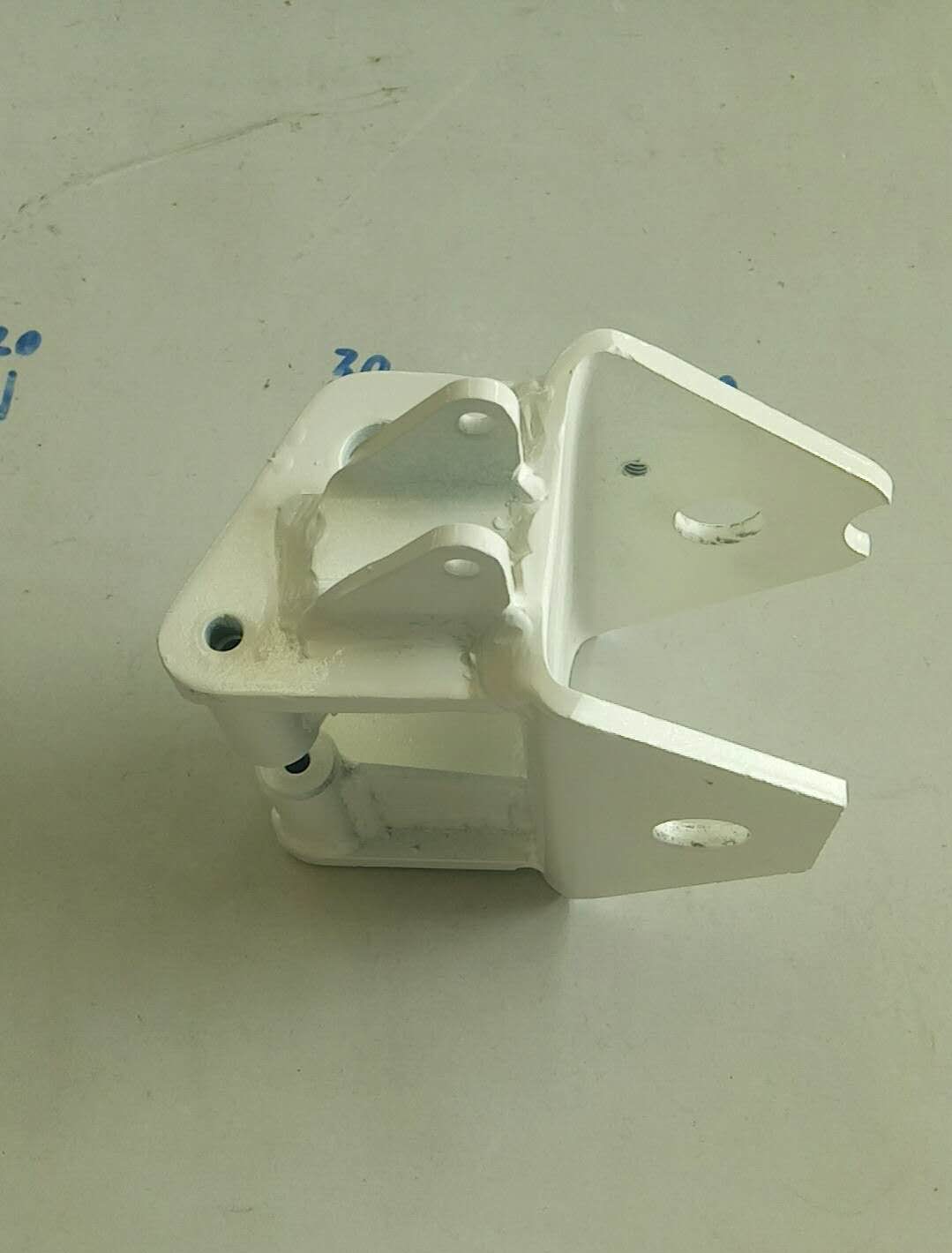 Вращающееся сиденье переднего распылителя