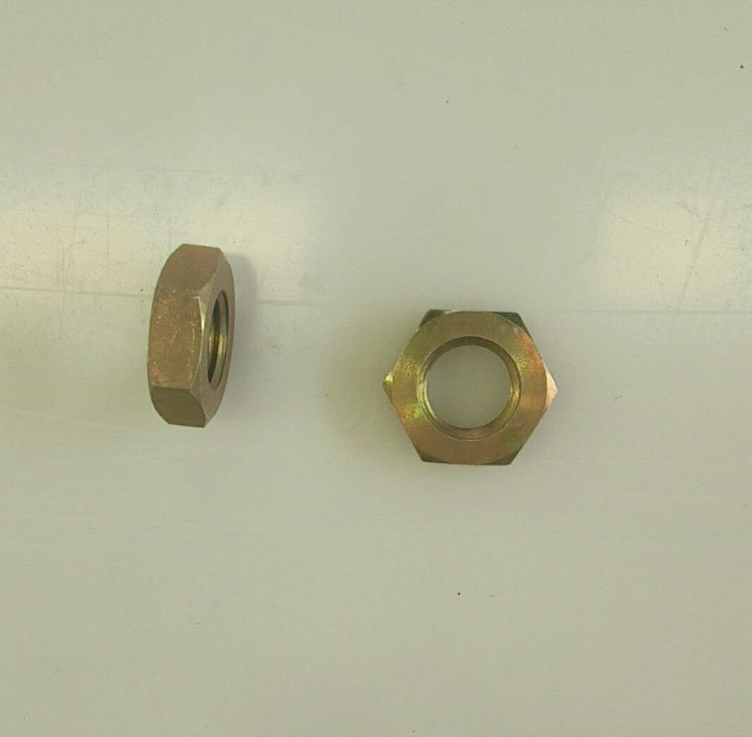 Thin nut M14X1.5 left rotating