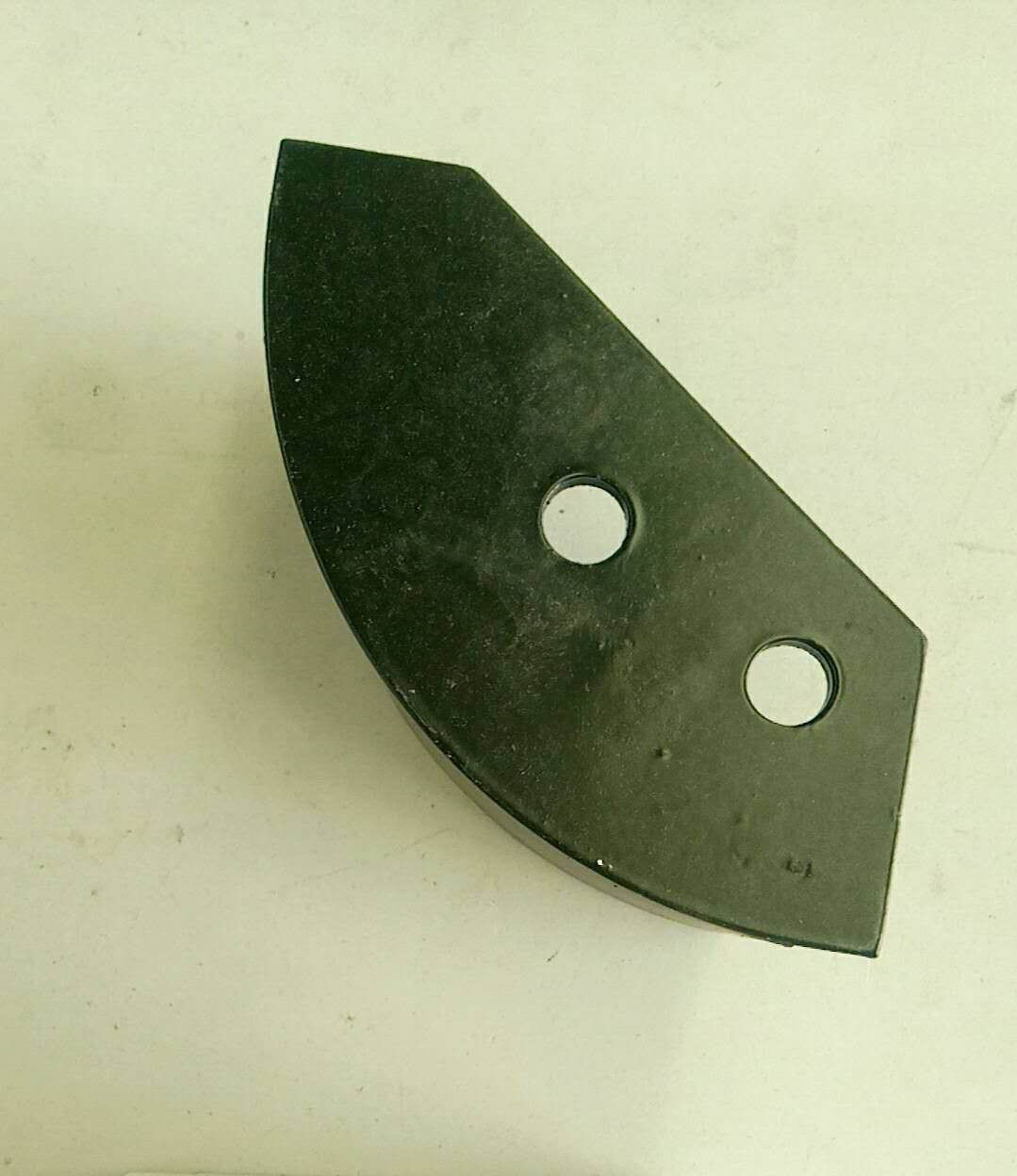 Right seat guard-2