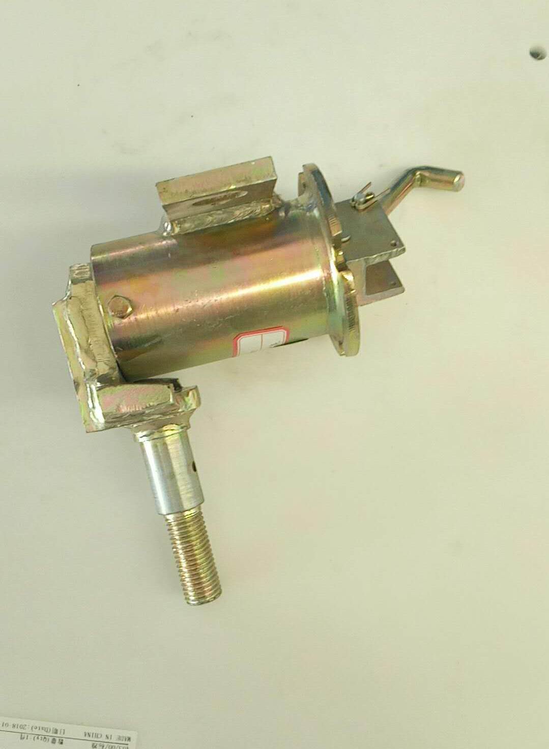 Caster adjusting seat