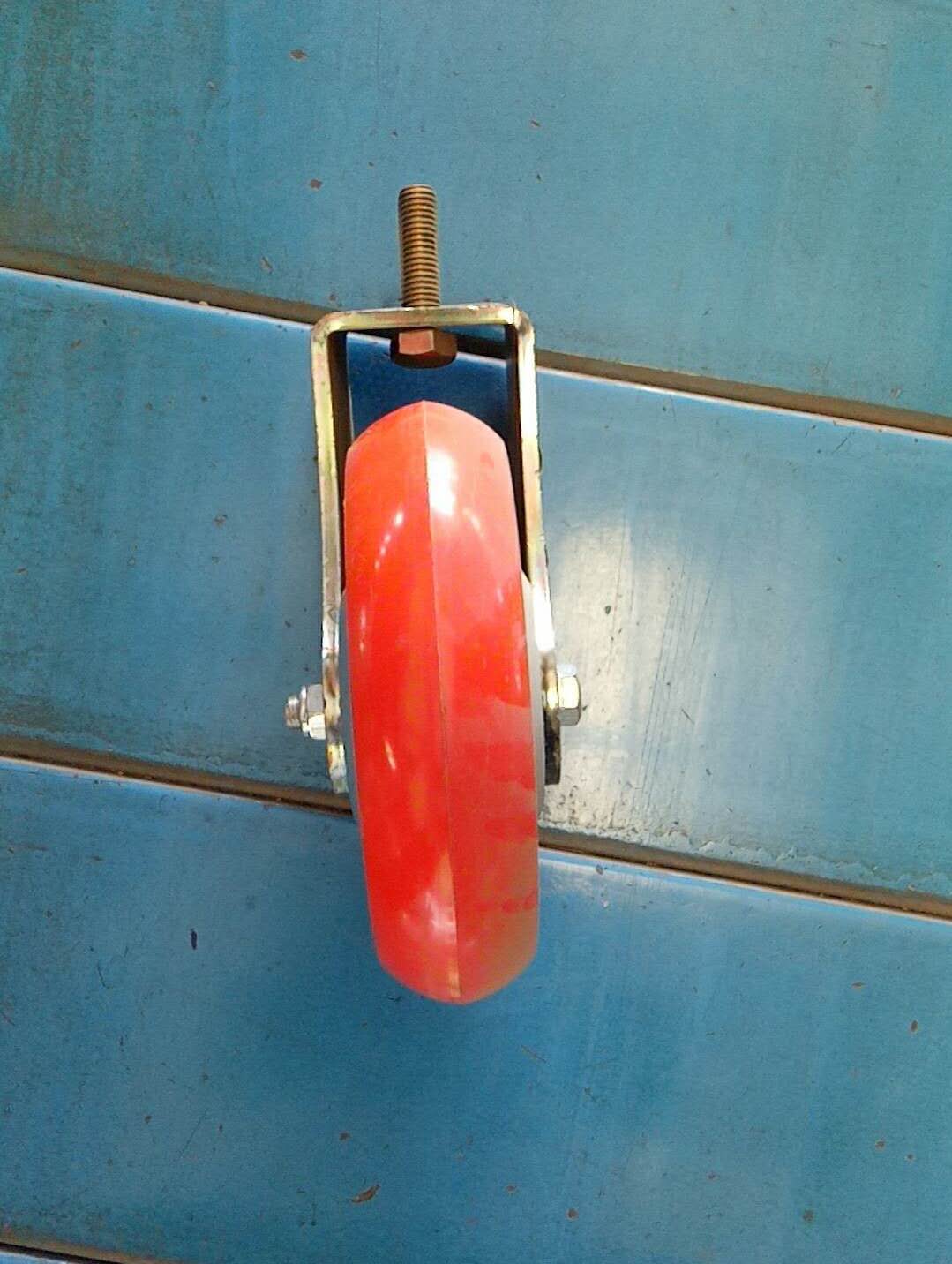 Suction cup orientation wheel assembly-1