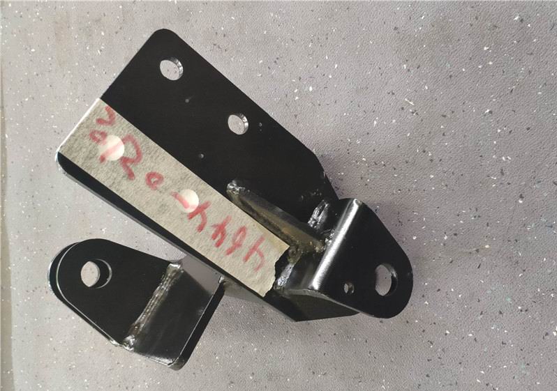 Left connecting rod seat-1