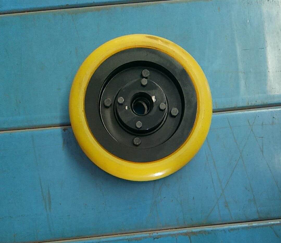 Casters (outer diameter 230, yellow polyurethane carcass)-1