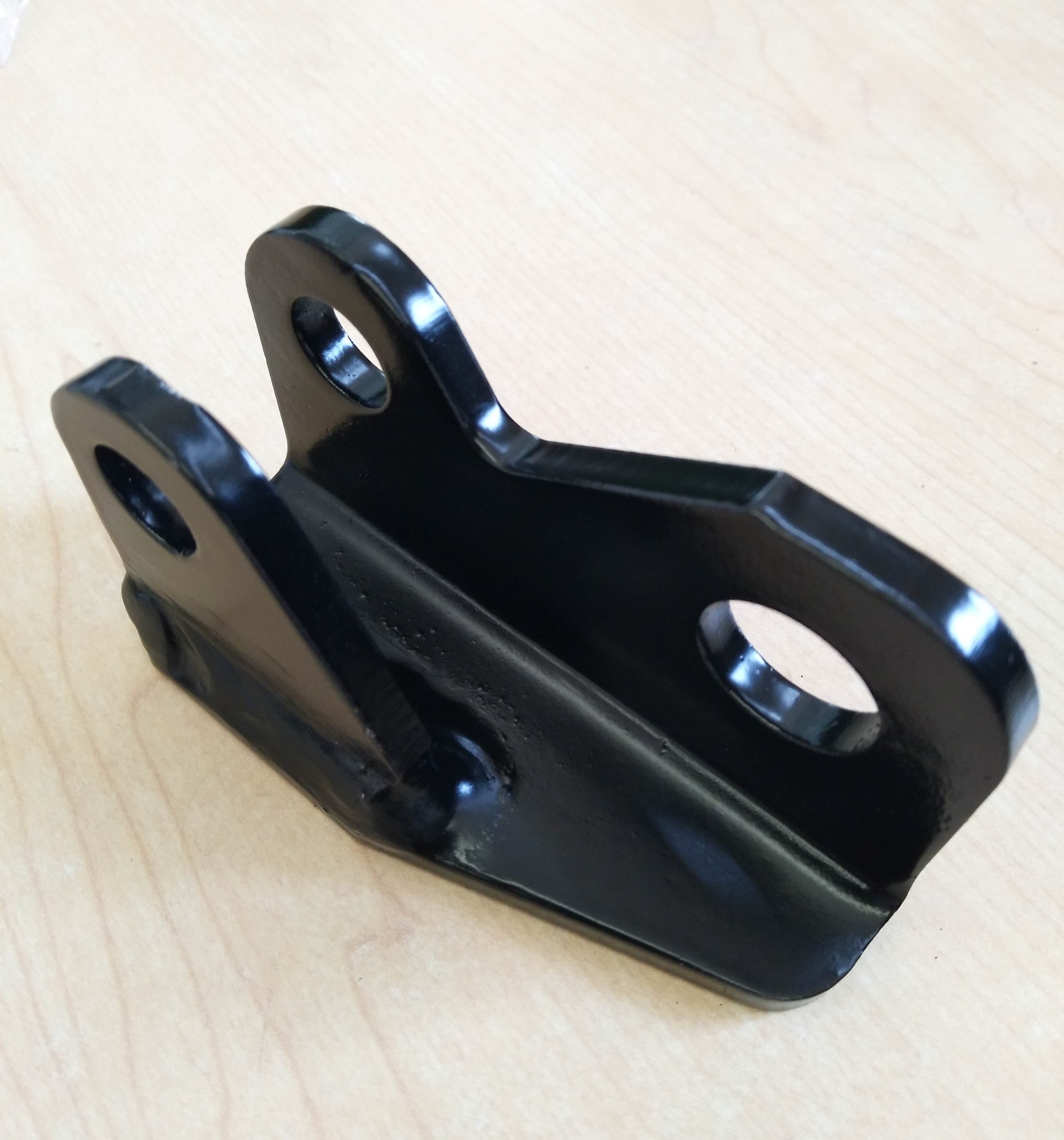 Right cylinder connection seat