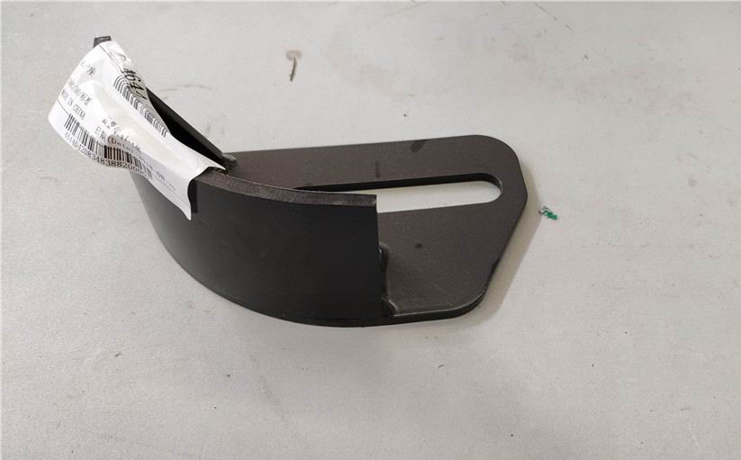 Right seat guard-1