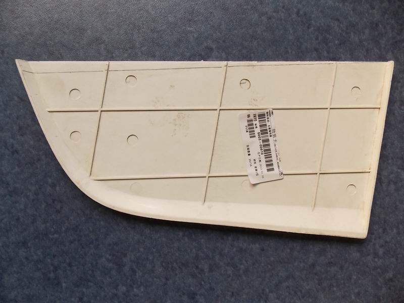 49 Right decorative panel (Fiberglass parts, same size as 5003-00149)-2