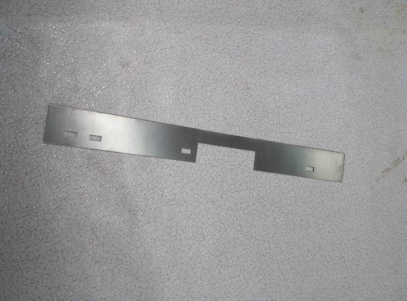 Резиновая скоба крыла (плоского типа), 470 * 50 *1,5