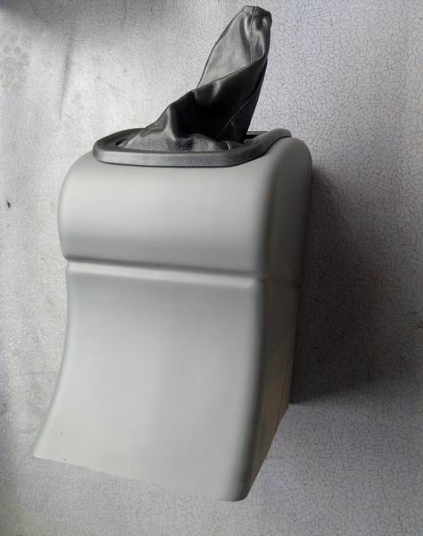 Shipping dust cover, three soft shafts, injection molded parts-1