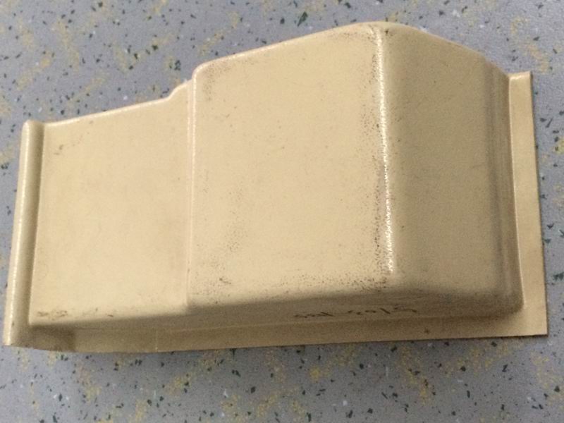 Right radiator decoration