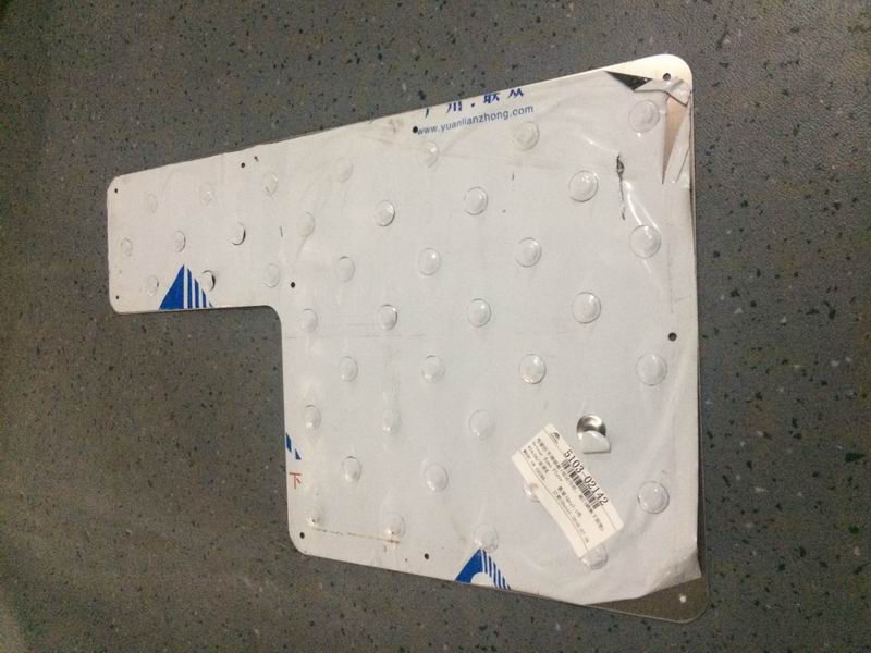 Stainless steel plate in driving area (brake hanging, rubber pad under the accelerator pedal)-1