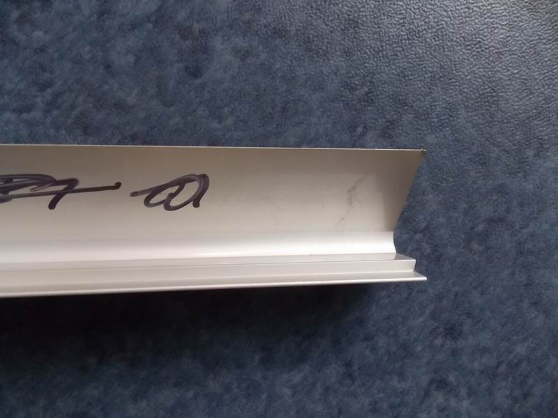 Middle door first-level step pressing strip, total length 1260mm-2