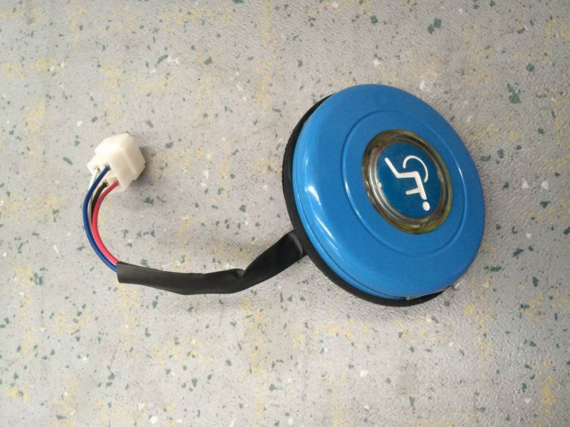 Disabled device button, blue, facing right-1