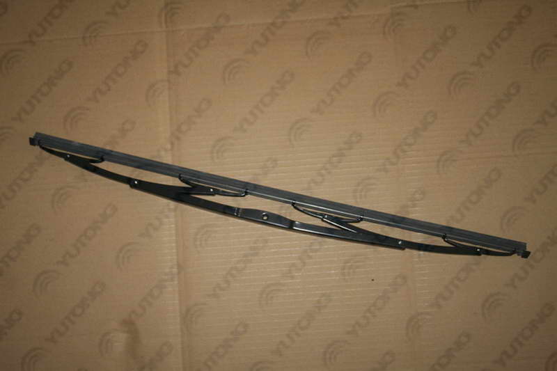 Щетка стеклоочистителя D-1