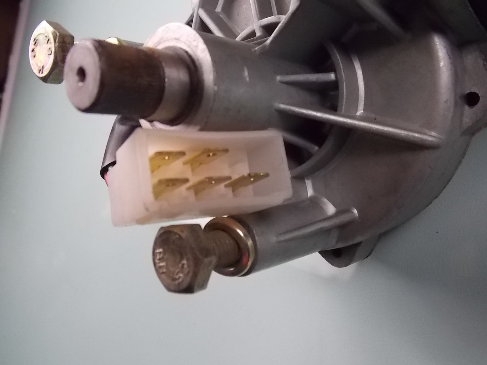 Мотор стеклоочистителя-1