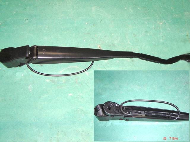 A74 wiper arm (right) new style-2