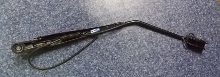 Wiper arm (with protective cover)-left-1