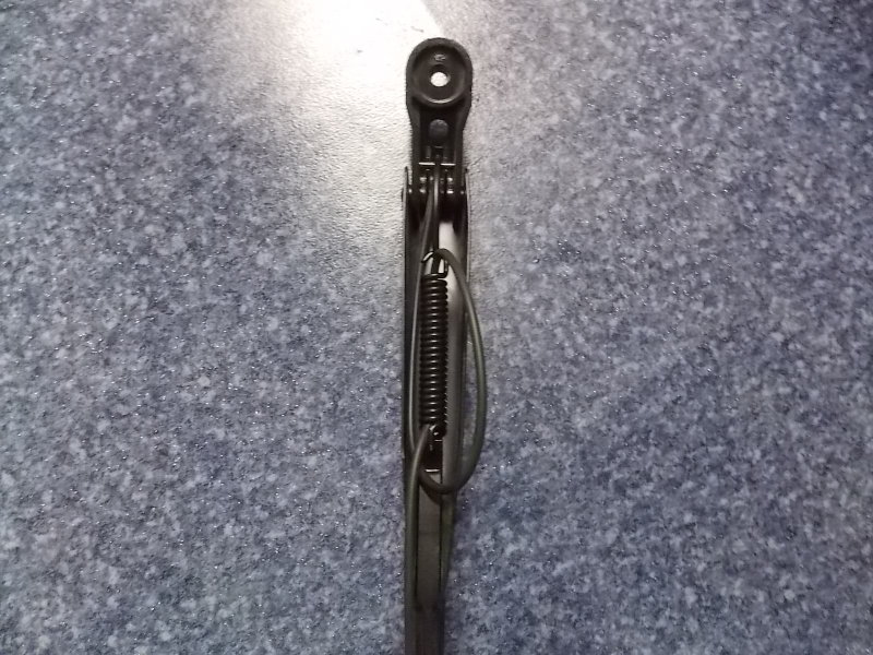 Wiper arm-right-2
