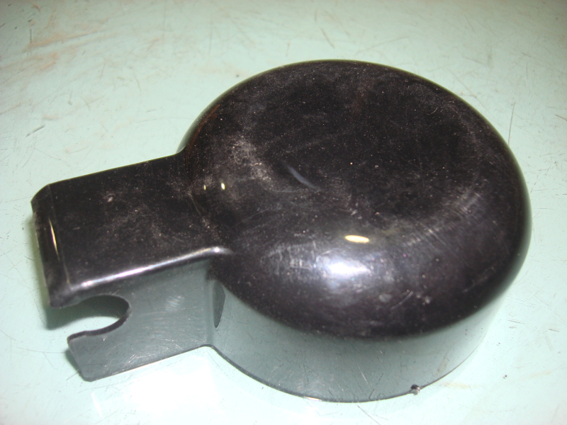 Wiper arm cover-left