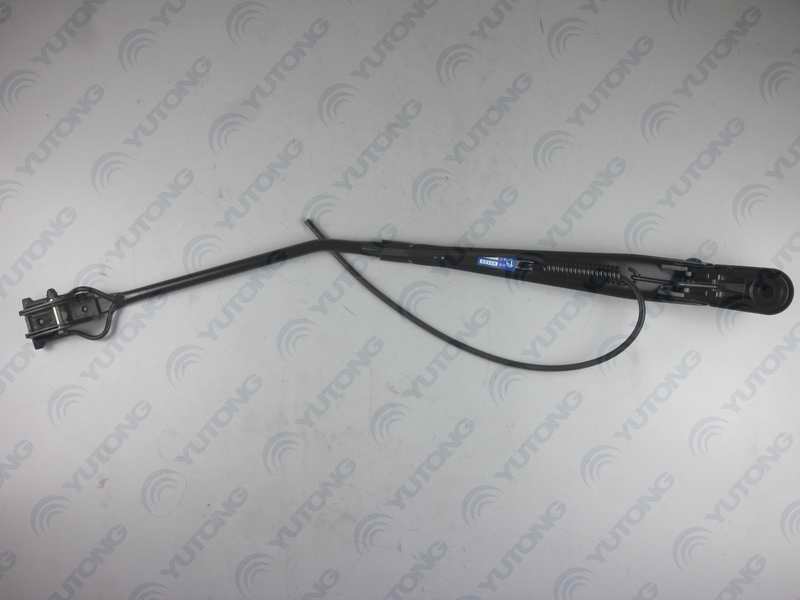 Рычаг стеклоочистителя с одной круглой трубкой, правый