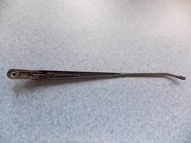 Wiper arm-left; deleted same as 5205-02001