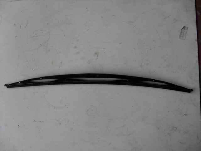 Wiper blade; 900MM; deleted same as 5205-01870