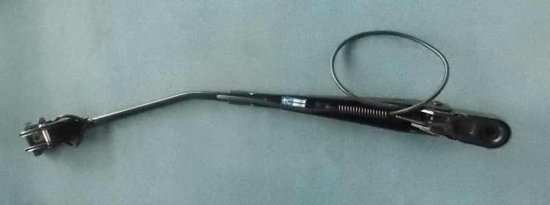 Single round tube wiper arm-right with square cover-2