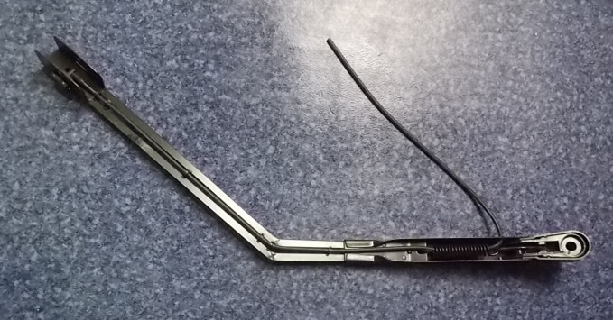 Double flat wiper arm-left-1