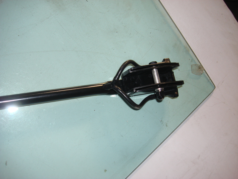 Стеклоочиститель 1800 24V 150W Левый руль направления-4