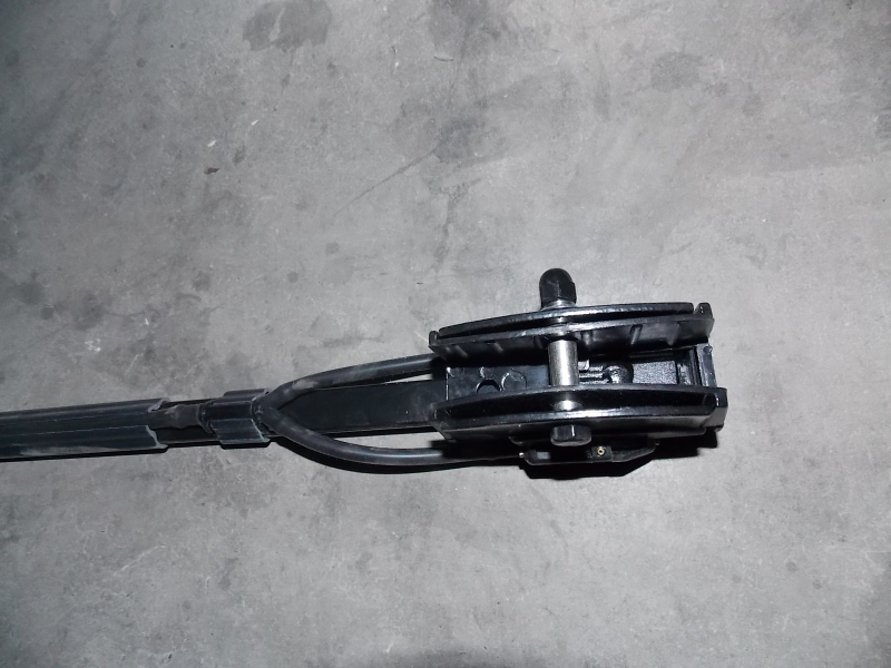 R41-750I single flat rod scraping arm-left; deleted same as 5205-02097-1