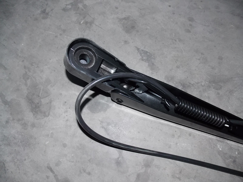 R41-750I single flat rod scraping arm-left; deleted same as 5205-02097-2