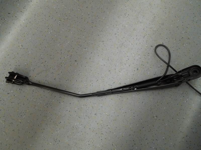 Single round tube wiper arm-left with square cover-1