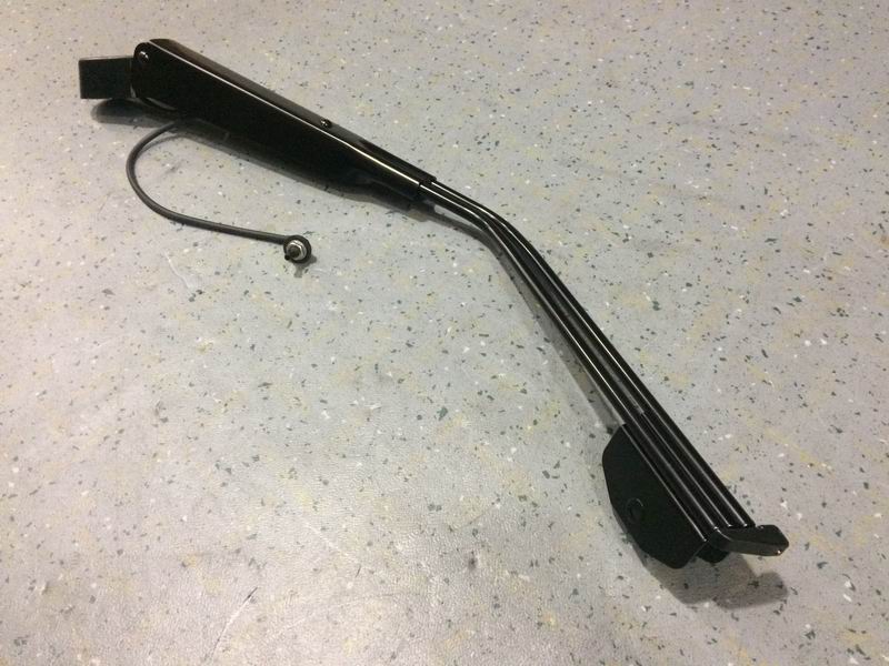 Wiper arm-right-1