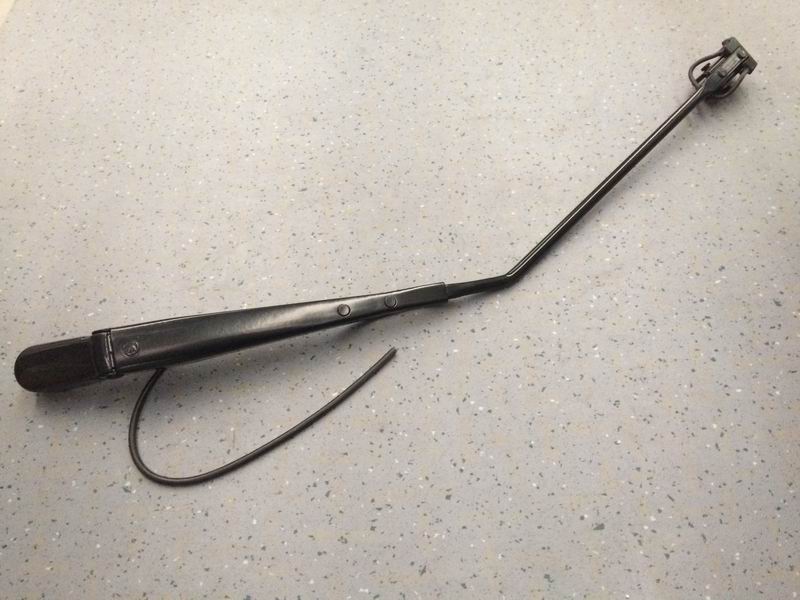 Wiper arm assembly-left-1